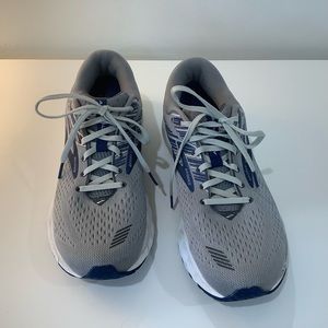 Brooks Adrenaline 19